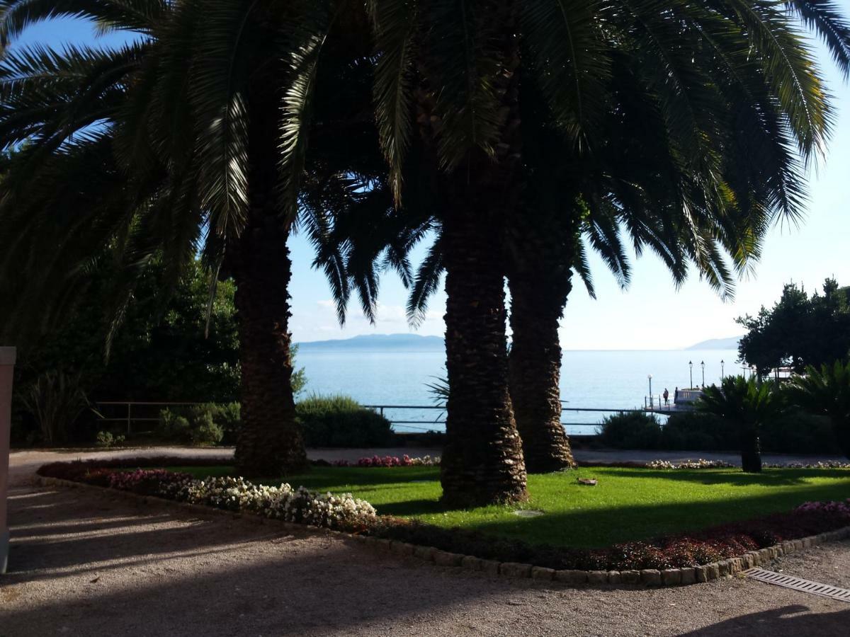 Apartment Secret Garden Opatija Eksteriør bilde