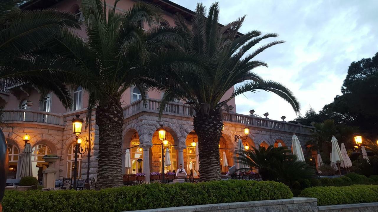 Apartment Secret Garden Opatija Eksteriør bilde