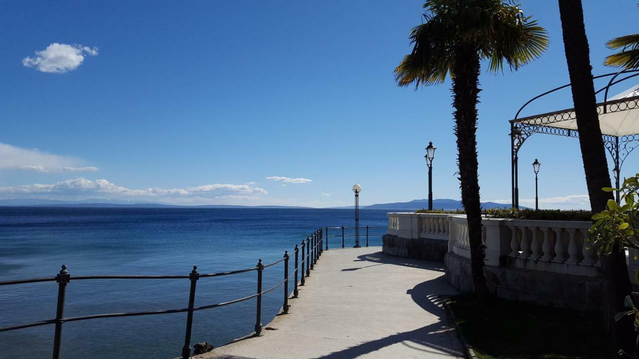 Apartment Secret Garden Opatija Eksteriør bilde