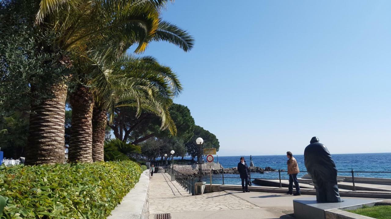 Apartment Secret Garden Opatija Eksteriør bilde