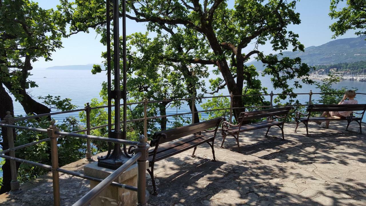 Apartment Secret Garden Opatija Eksteriør bilde